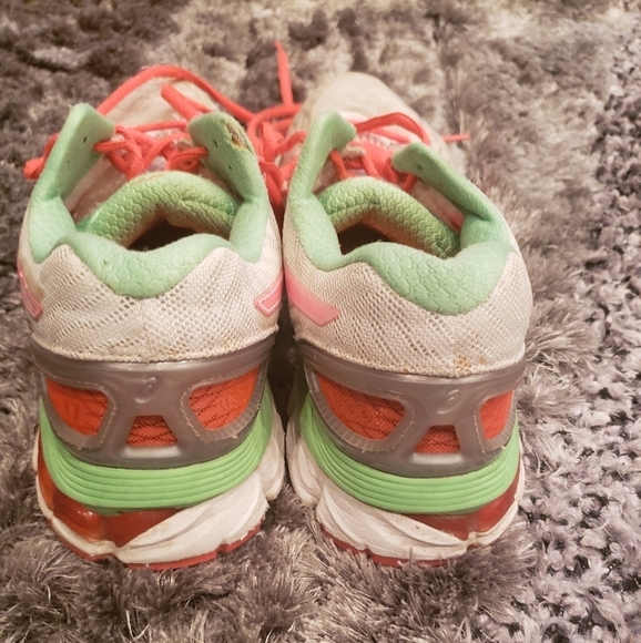 ASICS Womens Gel Nimbus 17 Sneakers - Picture 8 of 9